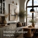 Un coin repas élégant avec mobilier intégré dans un style français classique.